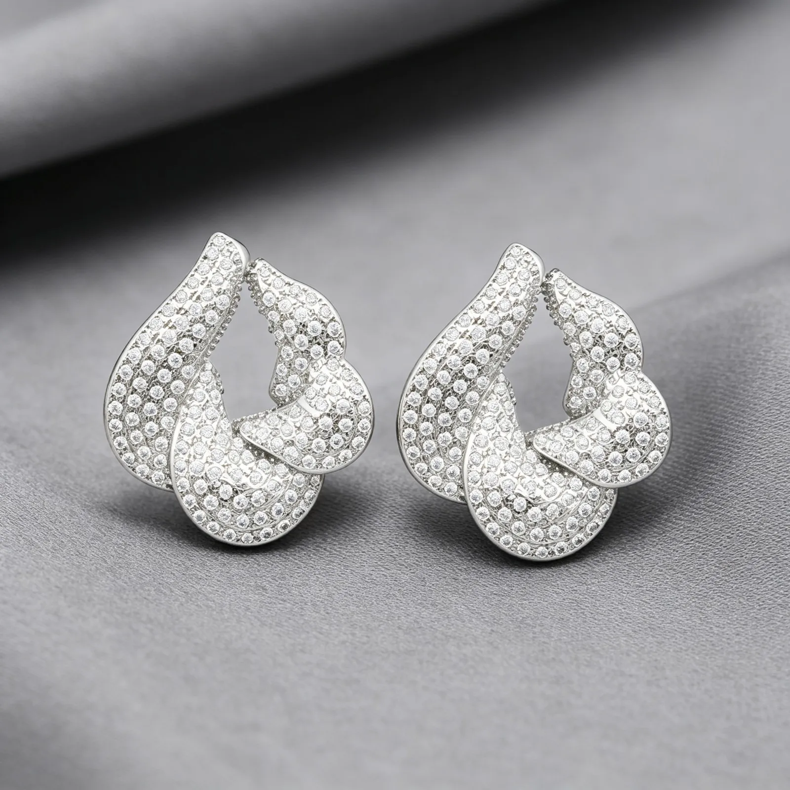Chamica Luxury Gold Twist Drop Earrings Pave Zircon Hollow Statement Earrings Women Wedding Banquet Elegant Jewel Gift