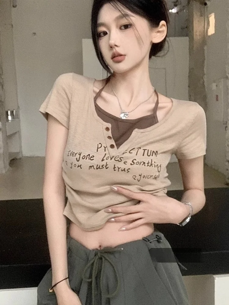 레트로 아메리칸 스타일 반팔 티셔츠 여성 슬림핏 홀터넥 핫걸 숏 스타일 V넥 캐주얼 단색 가을 상의