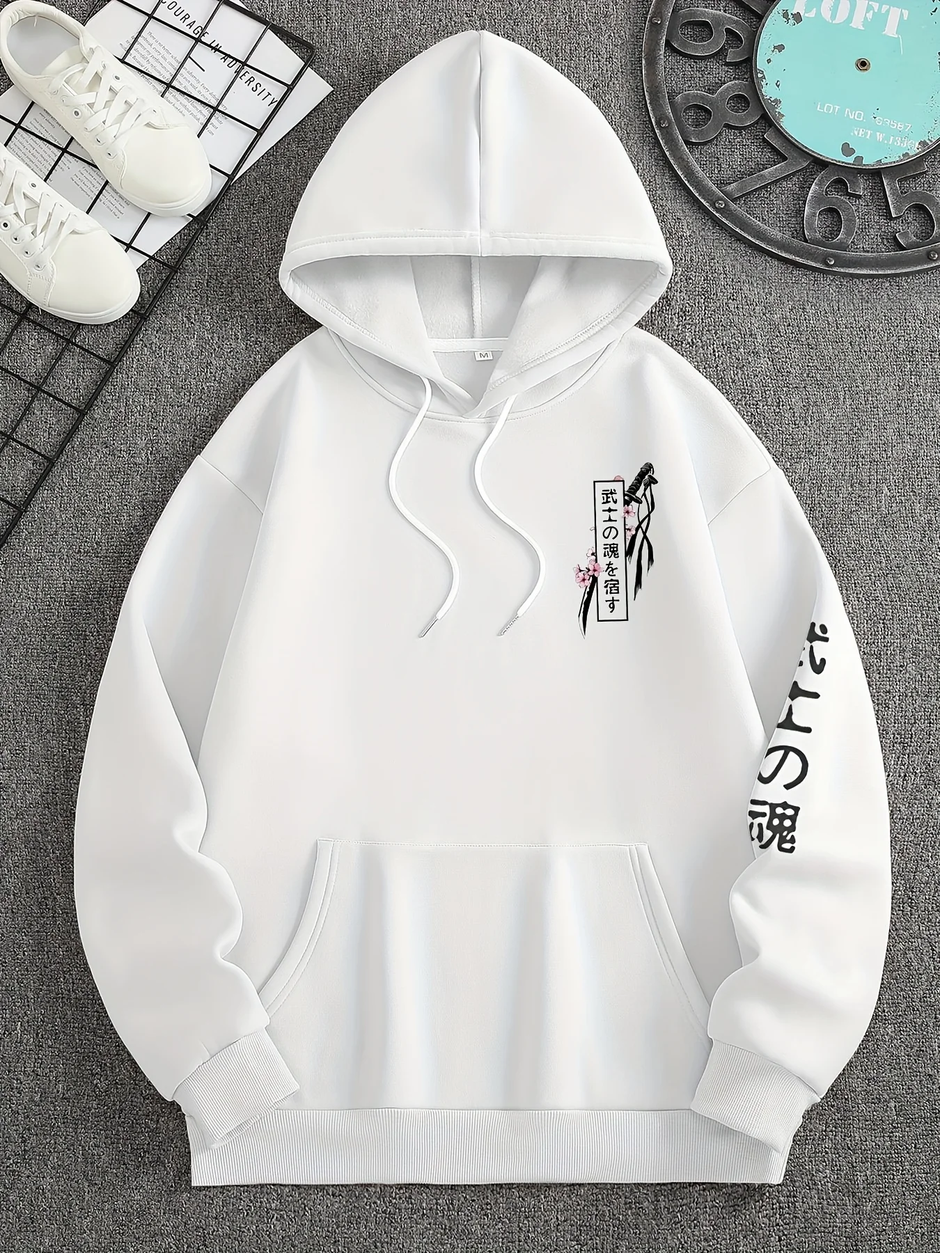 سترة خريفية عصرية للرجال من زهر الكرز بطباعة سيف الساموراي مريحة وناعمة بقلنسوة في الهواء الطلق على طراز الشارع