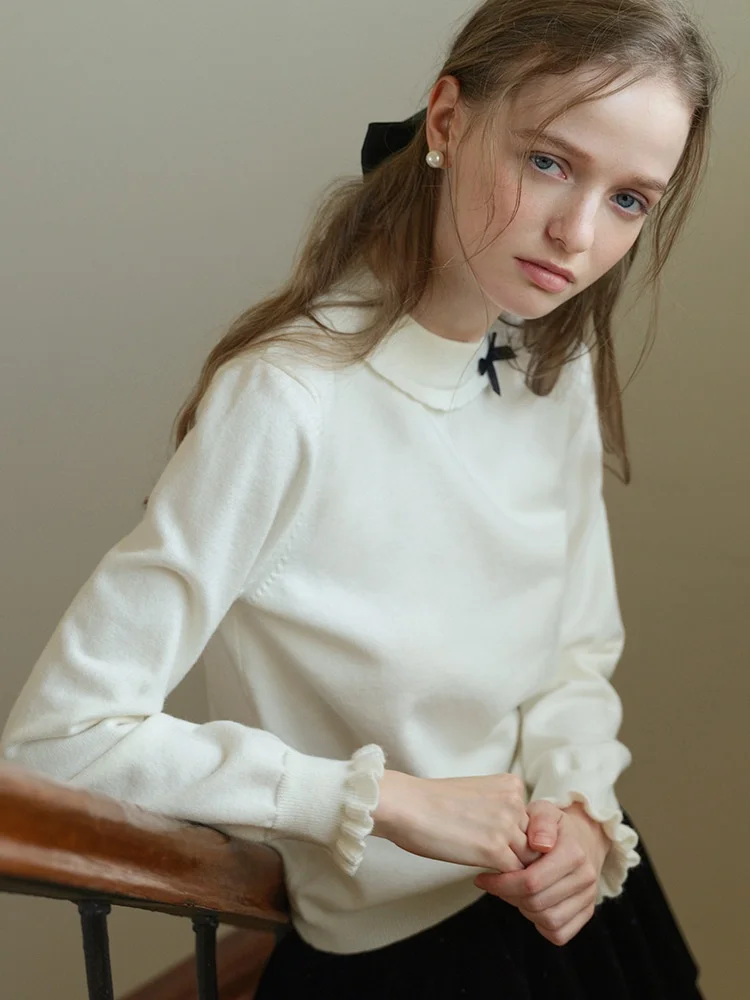 White Knitted Base Layer Long Sleeve round Neck Lace Trim Top Women's Fashion Autumn High Sensation Korean Style ISISLOVE