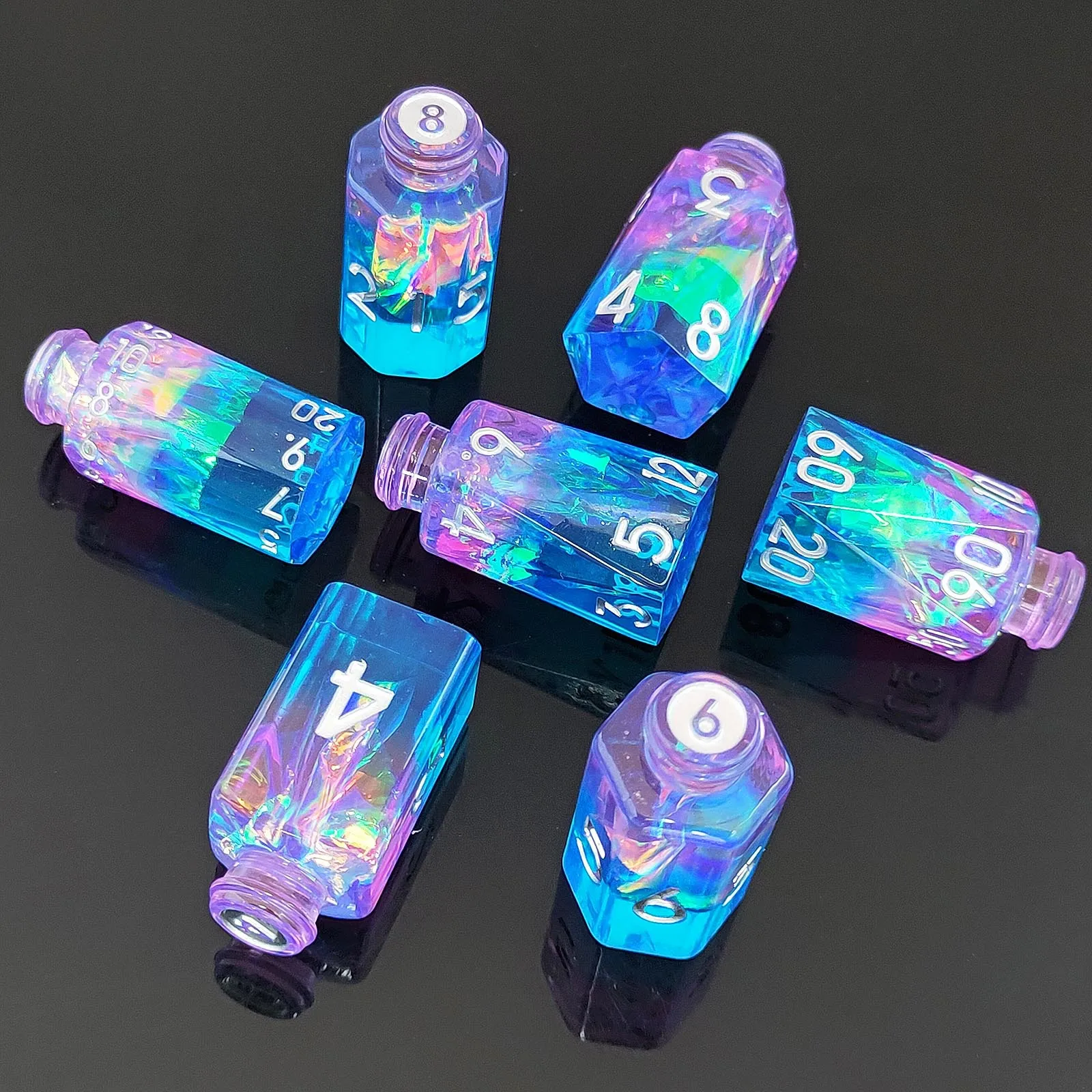 

Seven resin medicine bottle dice DND Dragon and Dungeon RPG board game dice suit Role play Cthulhu dice suit