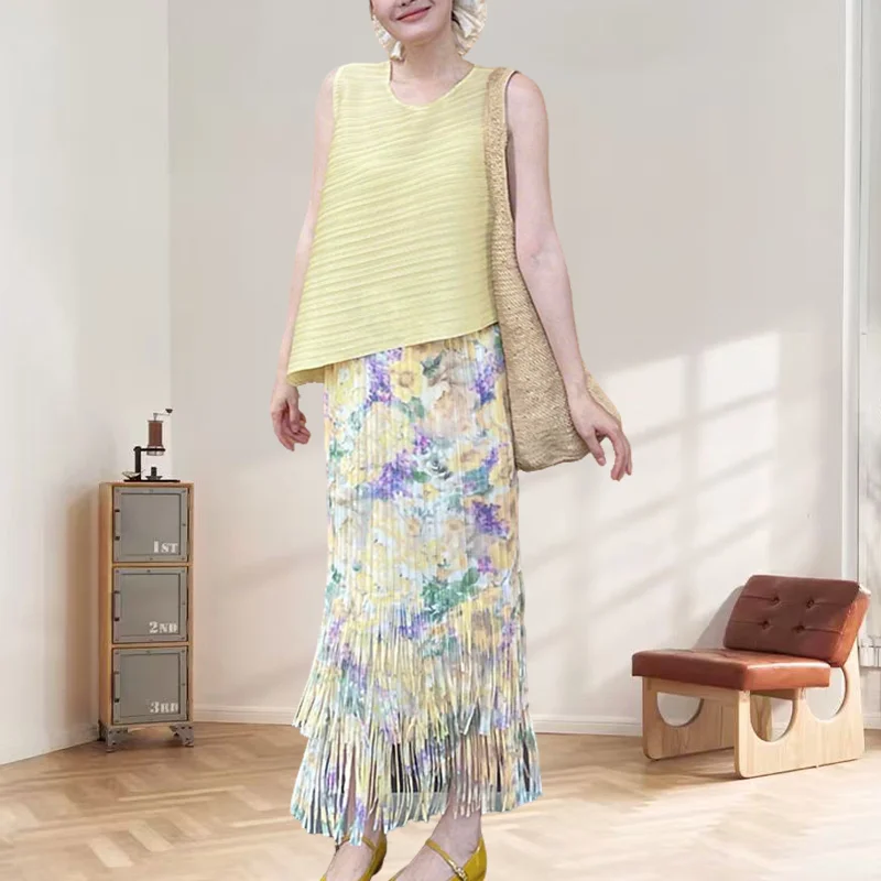 

Miyake Pleated Skirt Set Plisse2025 Summer Fold Loose Fluorescent Yellow Pleat Top Fringed Bustle Skirt Pleats Set Clothing