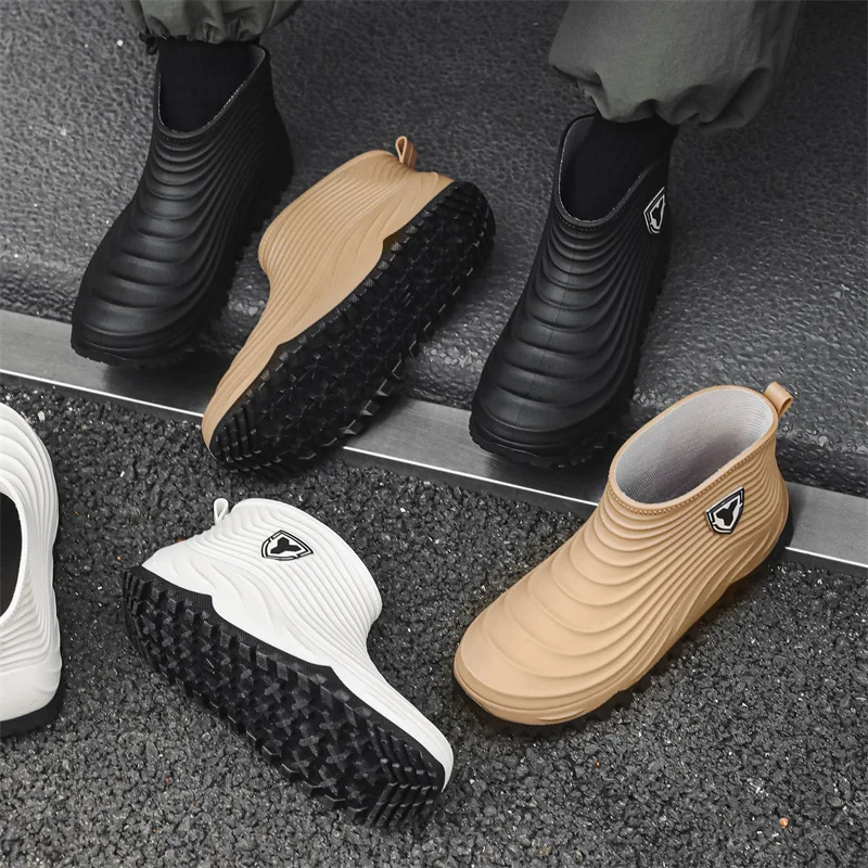 Men's Rain Shoes Fashion Waterproof Slip-resistant Rain Boots Winter Short Barrel Fishing Water Shoes for Men Rain Boots Zapatos