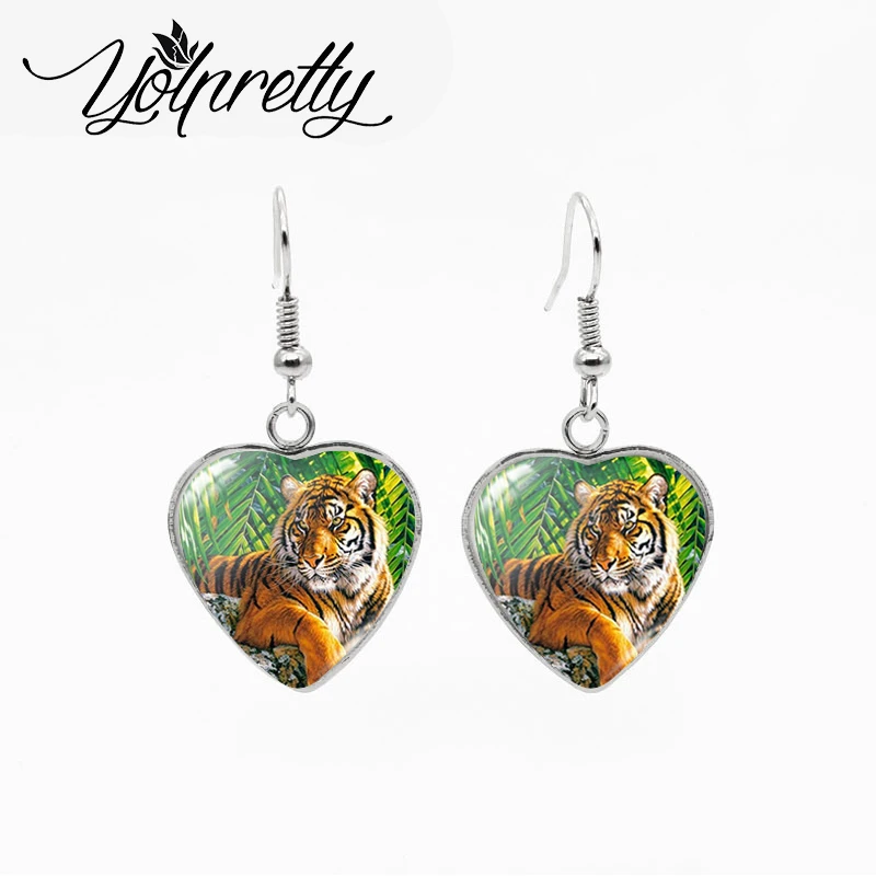 2021 New Fashion Stainless Steel Heart Dangles Painting Animals Tiger in the Forest Handcraft Fish Hook Earrings