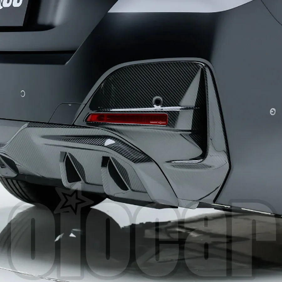 

Oiomotors SQ Style Dry Carbon Fiber Rear Bumper Side Trim for BMW G26 4 Series