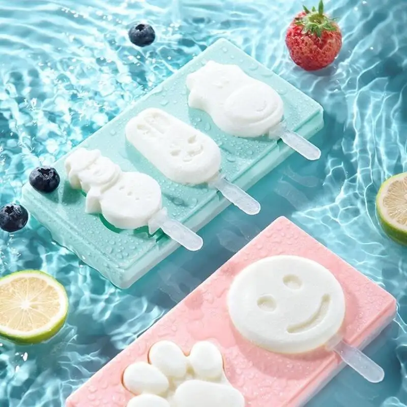 Silicone Ice Cream Mold DIY Cartoon Animal Fruit Popsicle Mould With Lid and Stick Ice Cube Maker Kitchen Tools Accessories