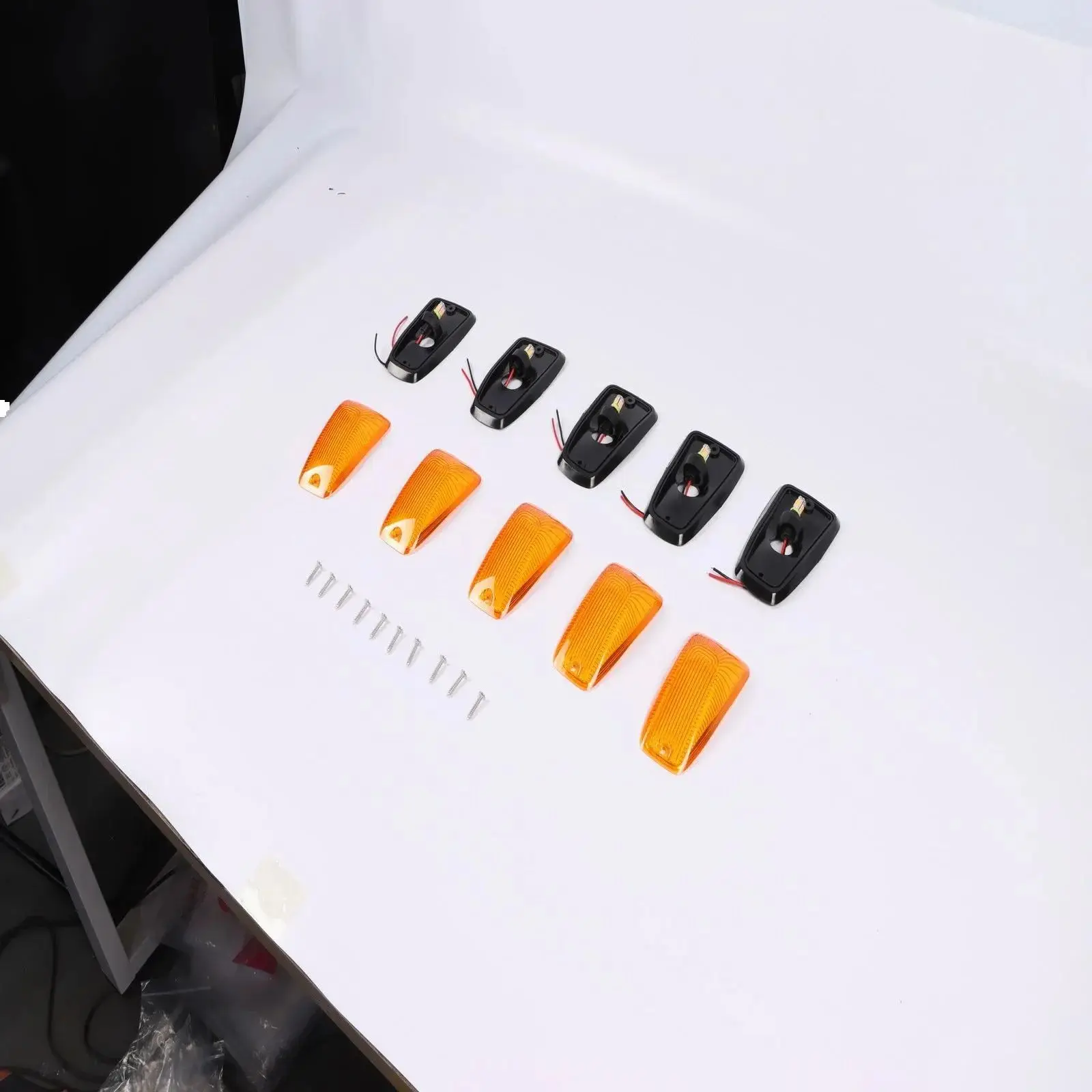 

5 шт. Янтарные светодиодные габаритные огни кабины 11516638 15599040 для Chevrolet C/K 1500 2500 3500 пикапов 1988-2000 гг.