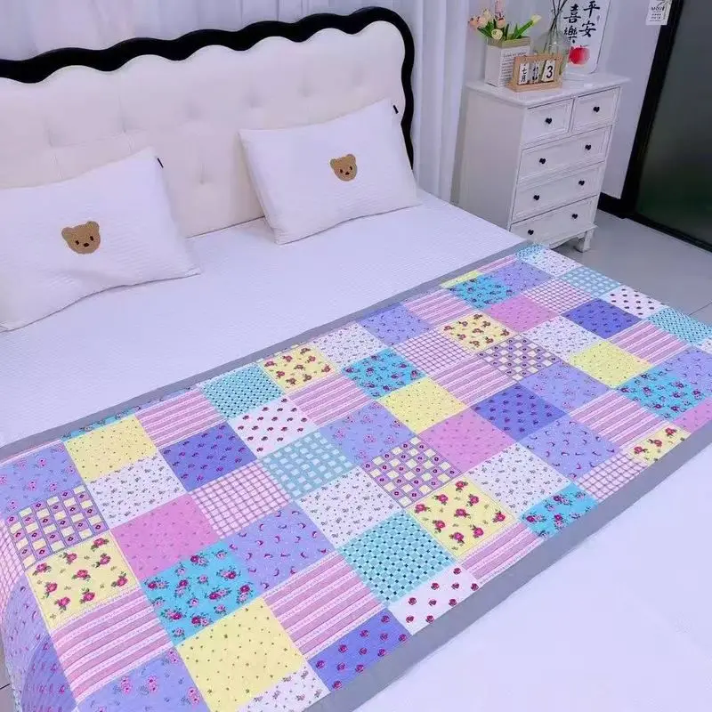 New Quilted Double Sided Dirt Resistant Mattress Pad Cover Four Season Simple Bed Cover For Students Single Bed Dorm Sofa