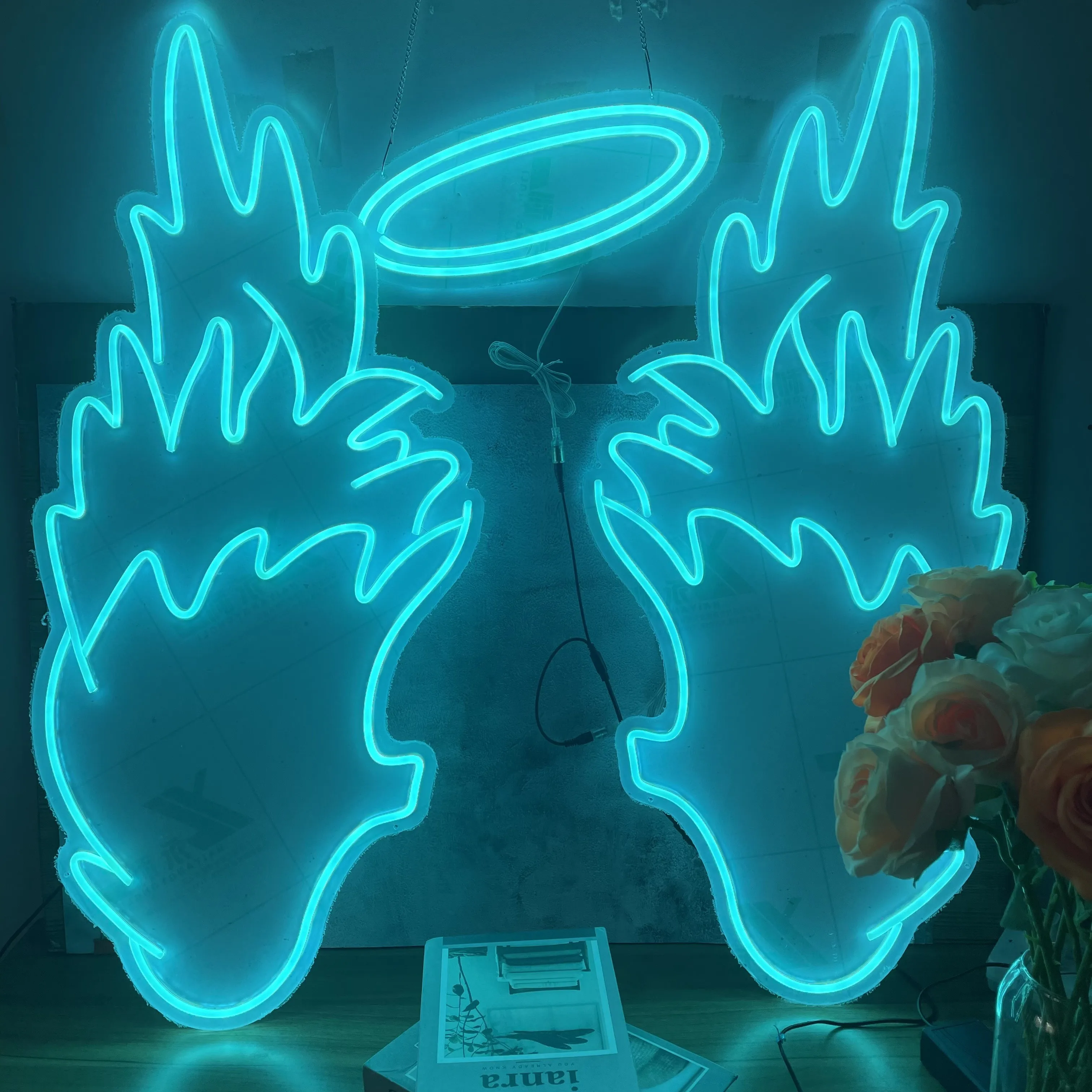 

Angel Wings With Halo Led Neon Sign Wedding Party Villa Decortion Home Bedroom Decor Photo Wall Attractions Custom Neon Sign