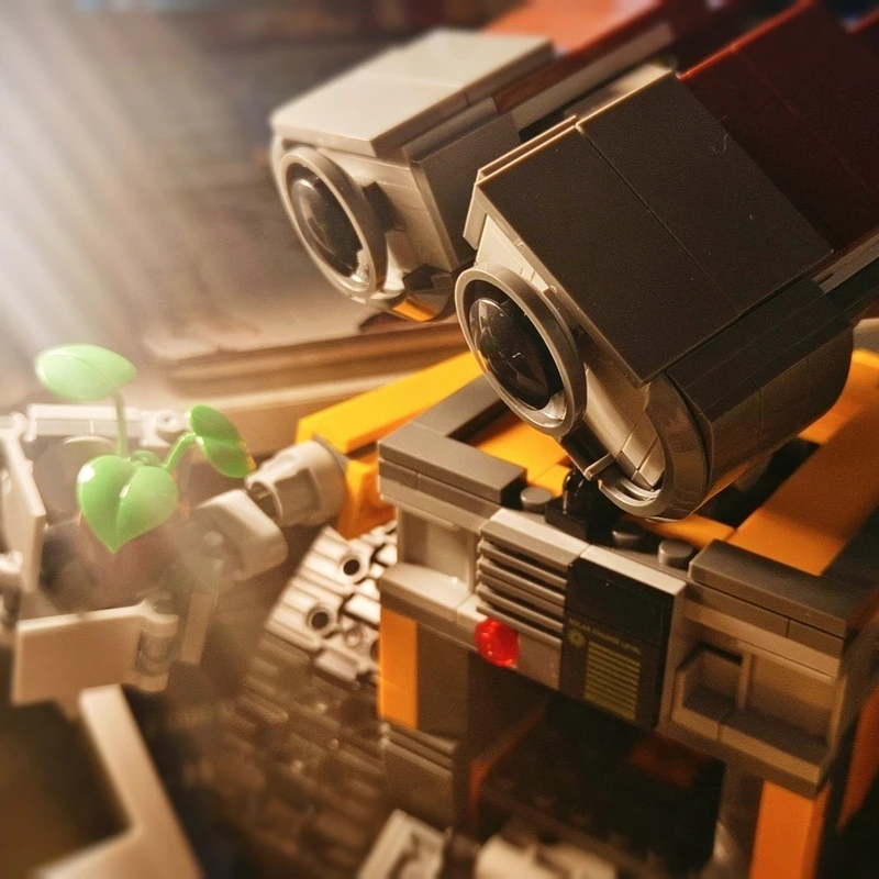 

Wall-E Robot Disney X Pixar Building Blocks Assembly Children Puzzle Toy Small Particle Puzzle Model Desktop Decoration Toy Gift