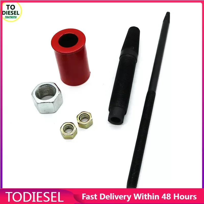 Worker To Take Out The Water Jacket Removal Tool CRIN CRDI Injector Copper Sleeve