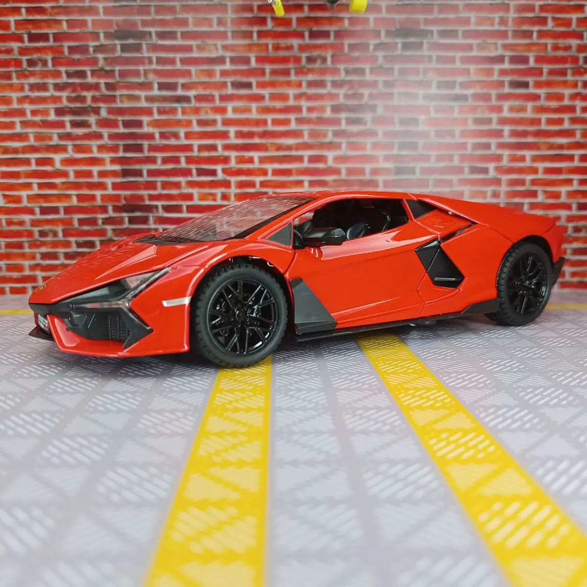 1:24 Reventon Supercar Legierungsautomodell Ornamente Sammlung Türen und Motorhaube Kofferraum kann das Pull-Back-Auto feine Verarbeitung öffnen