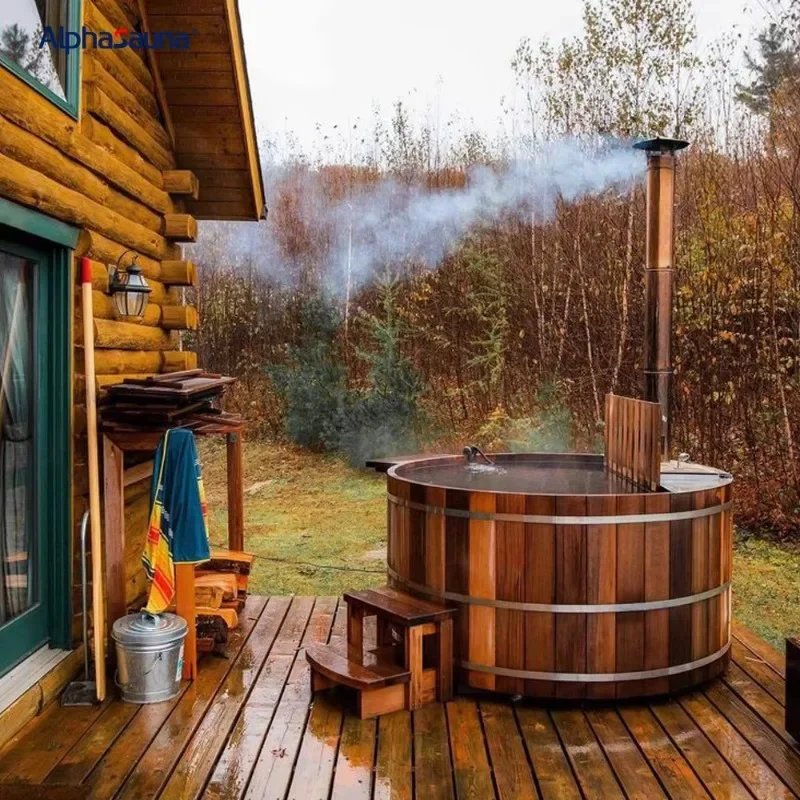 Cedar Wooden Outdoor Hot Tub Spa Sale