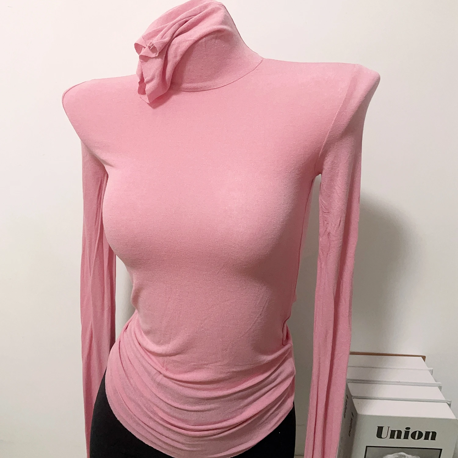 

Sexy Tight Long Sve T-irt Women's Candy Color Puffy Sve High Collar Base irt Inner Wear Top Commute Sle Korean Ve...