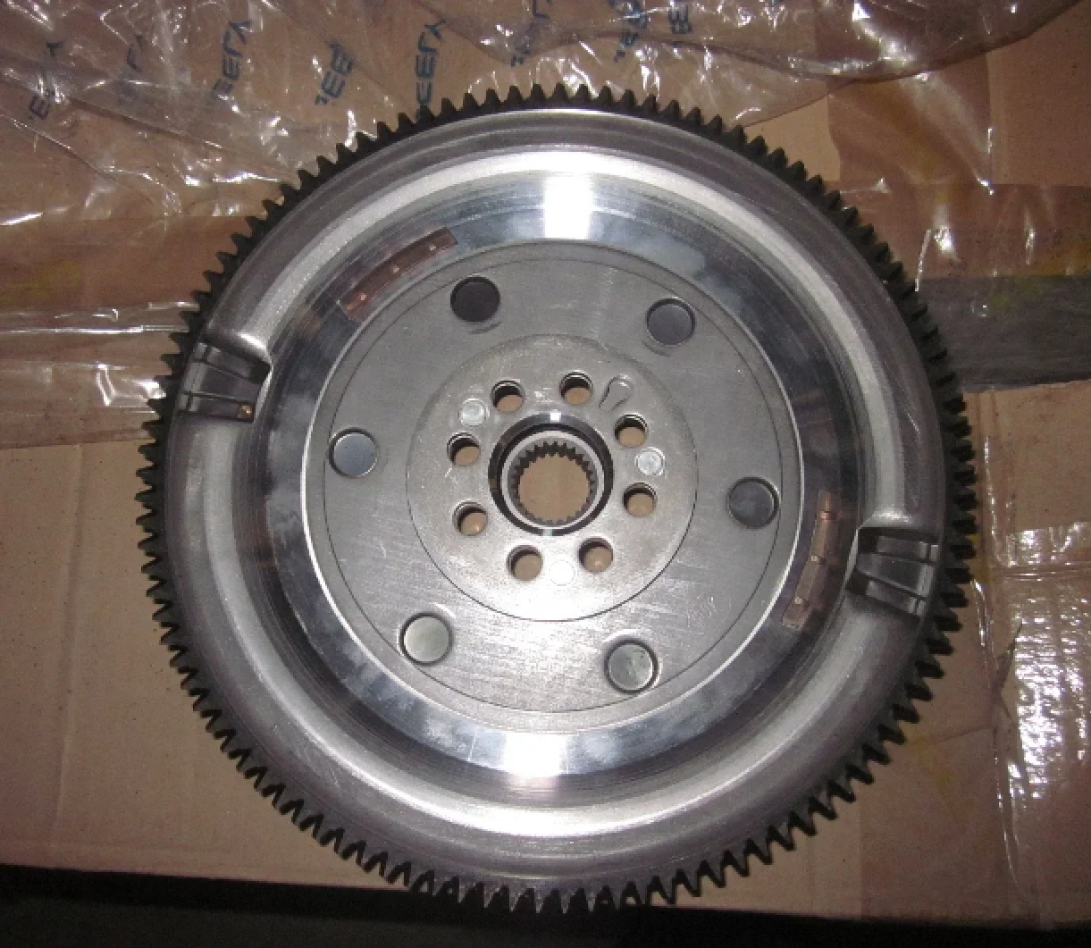 Automobile dual-mass flywheel assembly CVT for GEELY EC7 EC7-RV FE-4KA GC7 EMGRAND