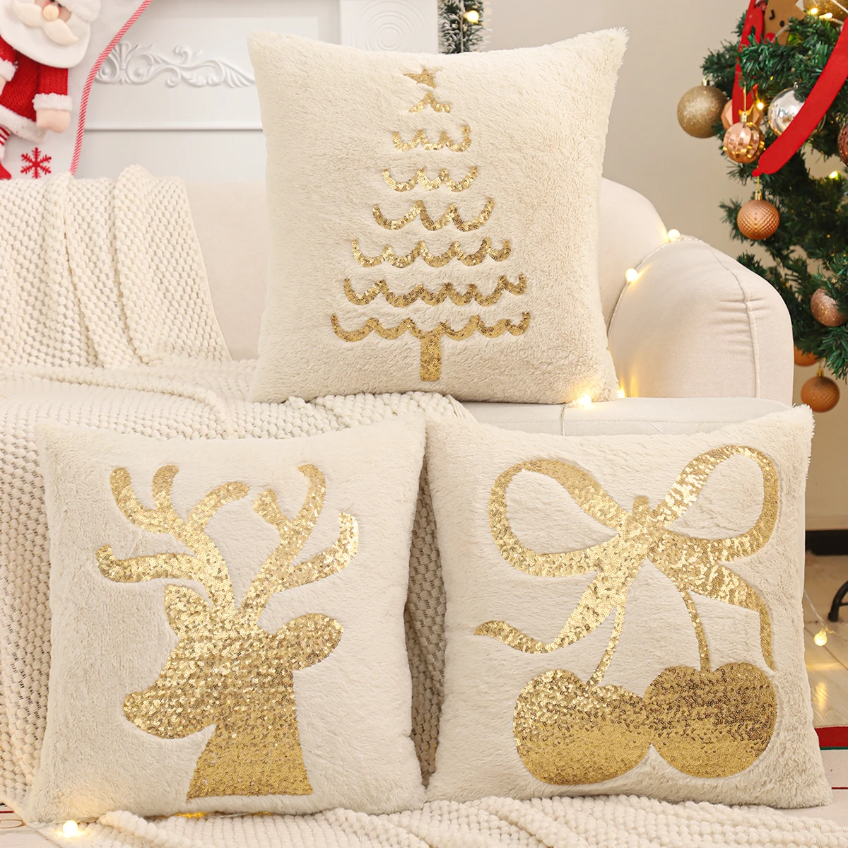 Throw Pillow Cover Christmas Decoration Faux Fur Christmas Tree Reindeer Winter Plush Farmhouse Home Sofa Living Room 18*18 in