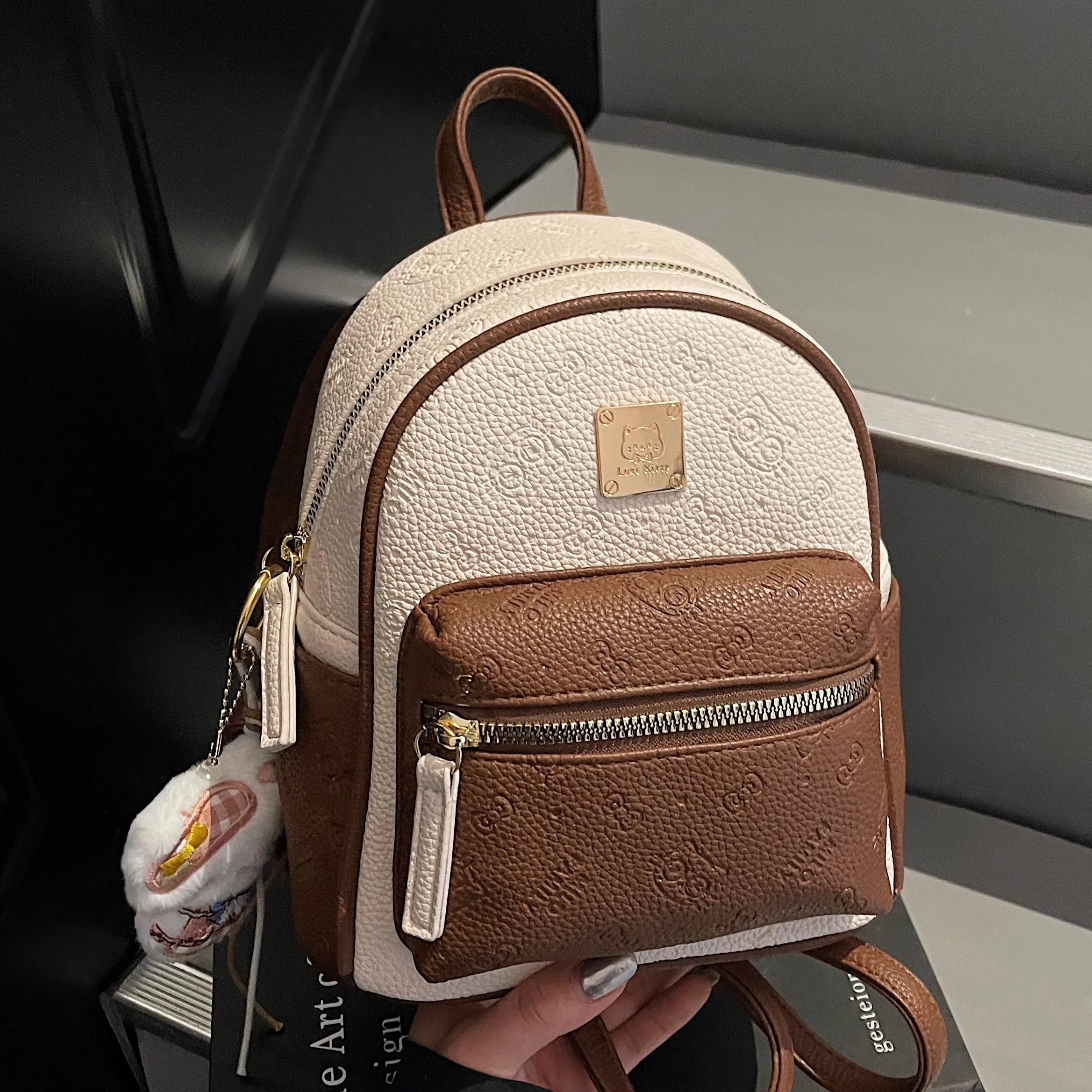 

Ladies Large Capacity PU Leather Backpack Color Block Design Student Travel Bag for High School College Teens Backpack