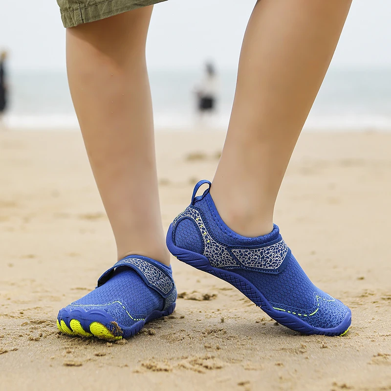 Kids Water Shoes Child Aqua Shoes Quick-Dry Sport Sneakers Five Finger Barefood Shoes For The Sea Beach Swim Surfing Outdoor