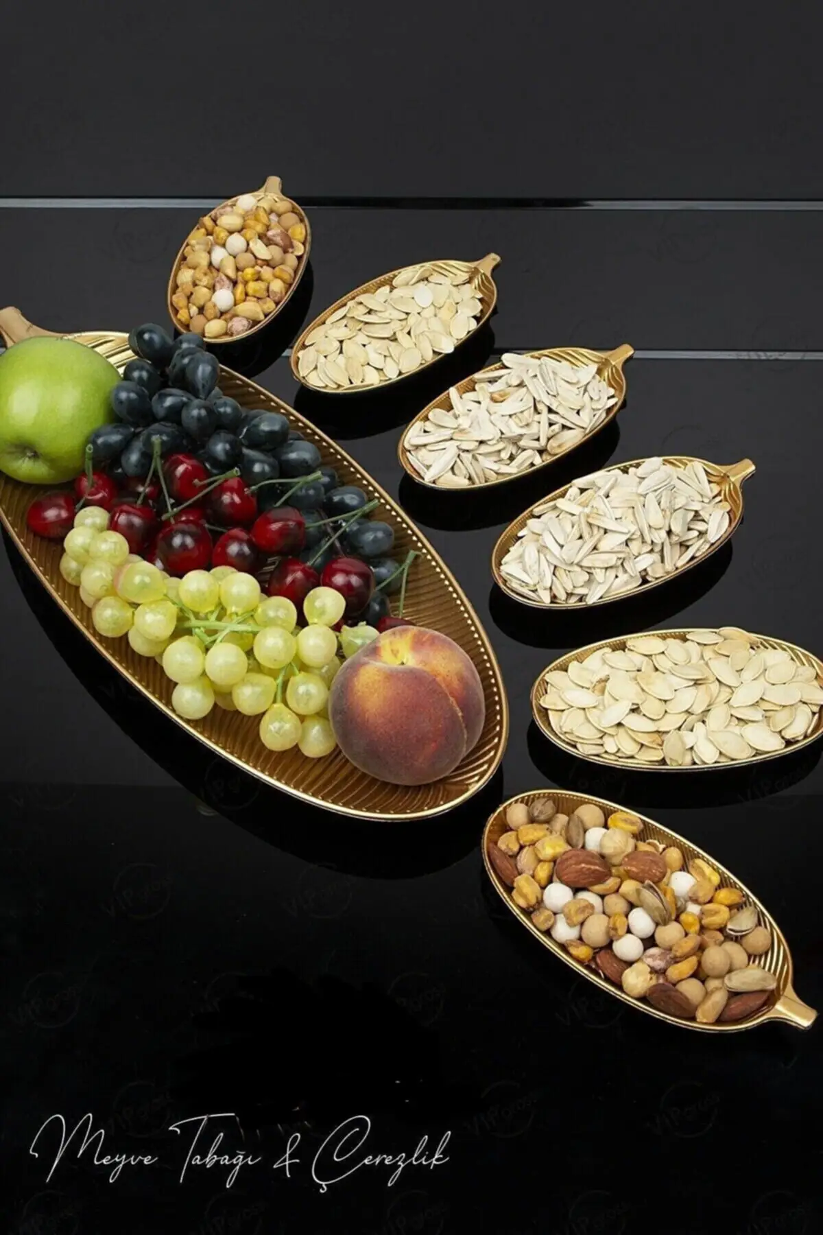 

Luxury Gold Leaf Tray And 6 Leaf Set Snack Nudes Fruit Dessert Serving Plate Living Room Kitchen Guest Family Food Service