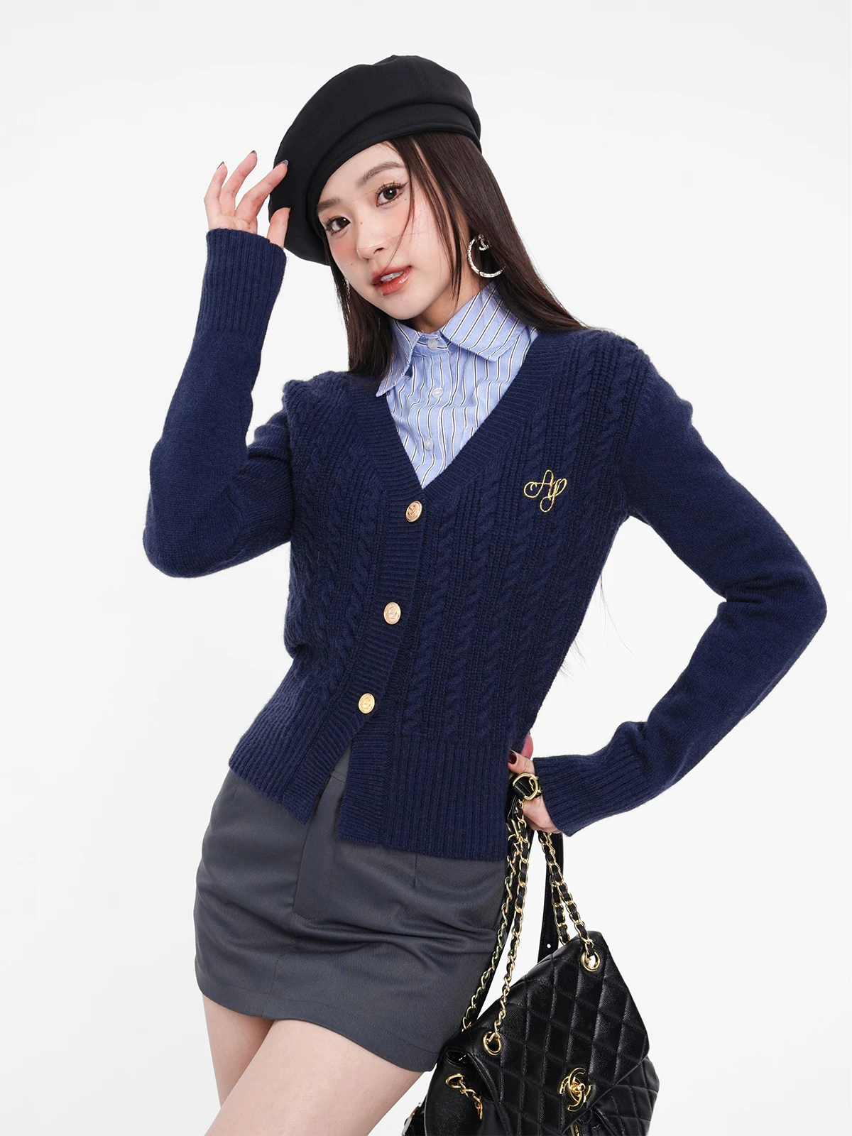 

Американский вязаный свитер с V-образным вырезом для женщин, весна-осень-зима, с вышивкой, приталенный, базовый слой, открытый кардиган