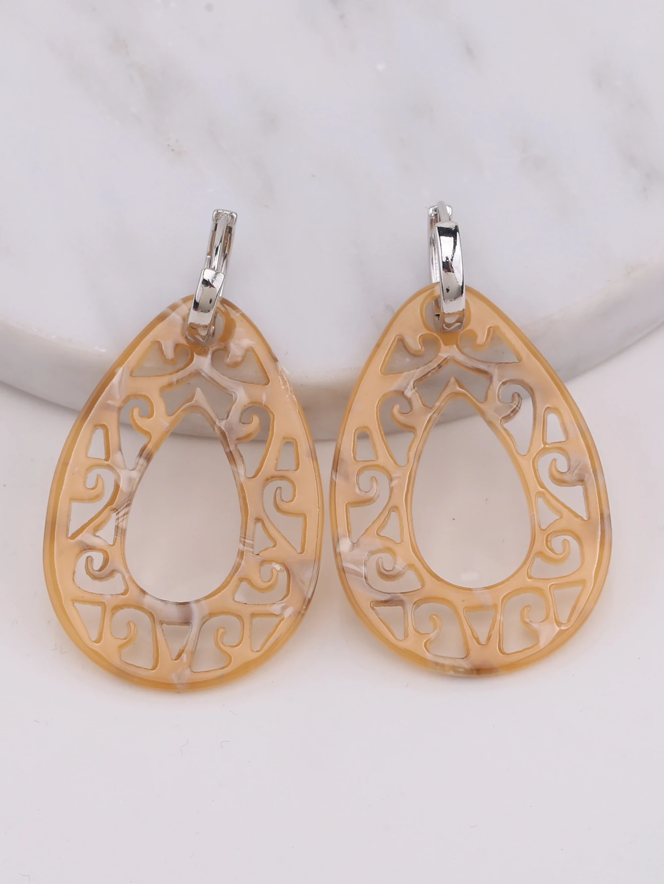 New HotSales luxury high quality big drop earrings for woman Dangle Earing Fine carving pattern Elegant Women Statement Earrings