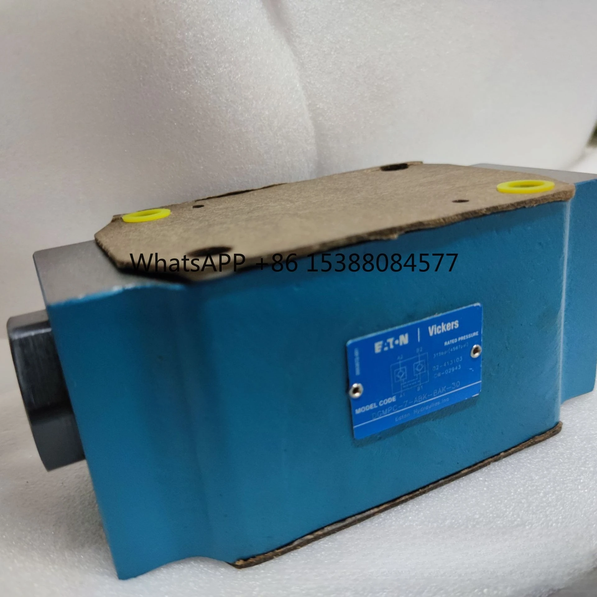 DGMPC-3-ABM-BAM--40 Eaton Stack Valve