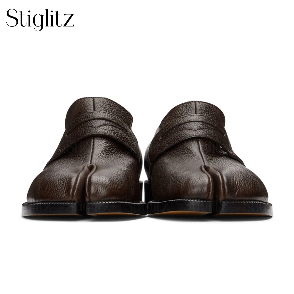 Brown Soft Leather Tabi Loafers Novelty Designer Style Handmade Dress Shoes Elegant Banquet Square Split Toe Men's Leather Shoes