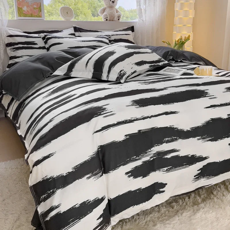 Abstract Striped Duvet Cover Geometric Comforter Covers 3 Pieces Set Reversible Black Graffiti Stripe Bedding Set Bedroom Decor