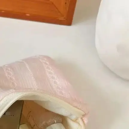 

Kawaii Mini Travel Cosmetic Bag Lipstick Earphone Data Cable Storage Bag Purse Women Portable Makeup Handbags Wallet Pouch Bags