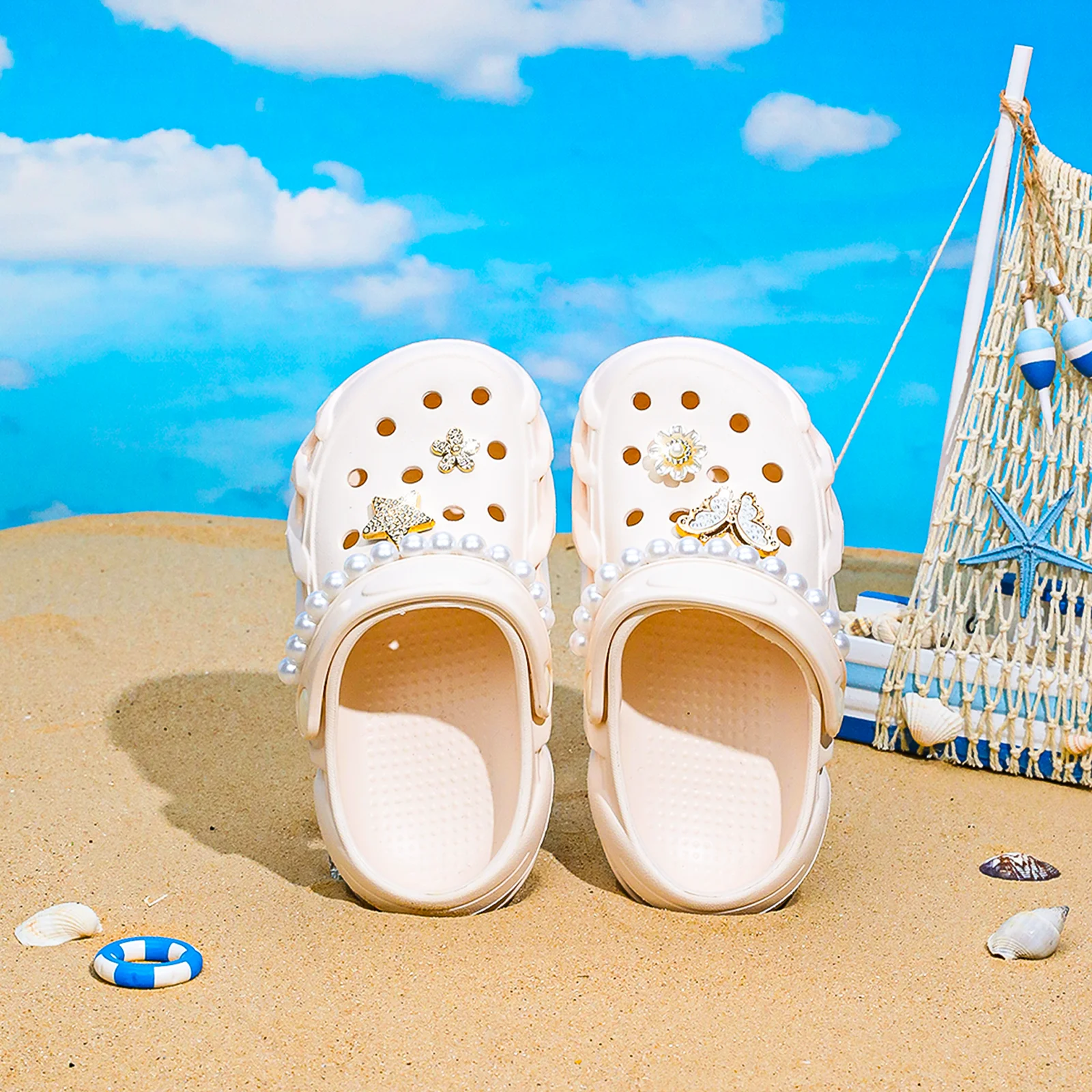 One-step garden shoes, can be worn in all seasons, shiny thick-soled EVA versatile hole shoes, suitable for the beach 2501