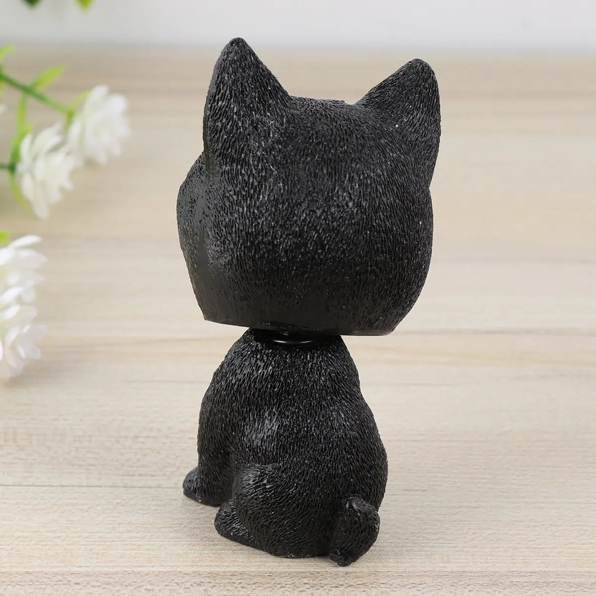 Cartoon Animal Desktop Ornament Resin Craftwork Shaking Car Decoration Relieves Fatigue for Home Office Table