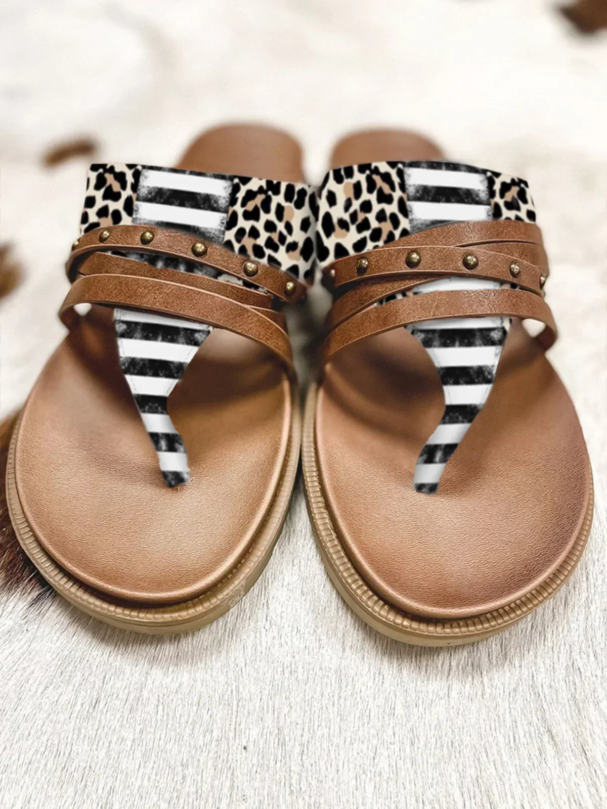 Women's Leopard Striped Rivets  Slippers Summer Metal Letter Versatile Flat Beach Slippers