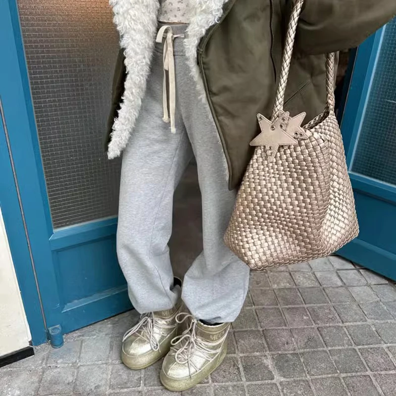 

Тканая большая сумка большой вместимости для женщин, высококачественная портативная сумка-ведро на плечо, универсальная сумка для мамы и ребенка, стильная и практичная