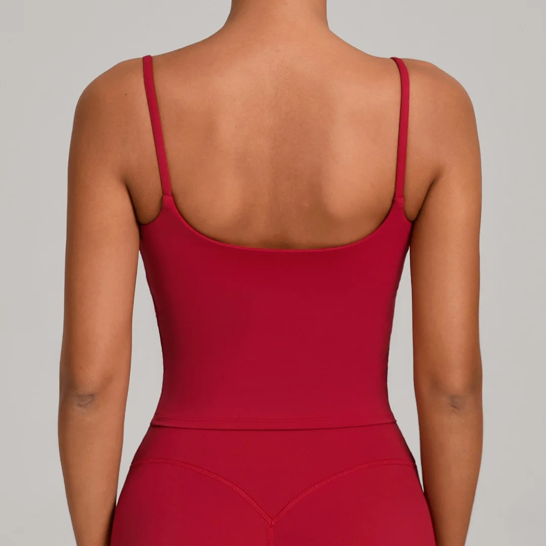 سترة يوجا نسائية بدون ظهر رياضية سريعة الجفاف مع حشوة قابلة للإزالة ملابس لياقة بدنية ملابس غير رسمية للجري ملابس رياضية للصالة الرياضية