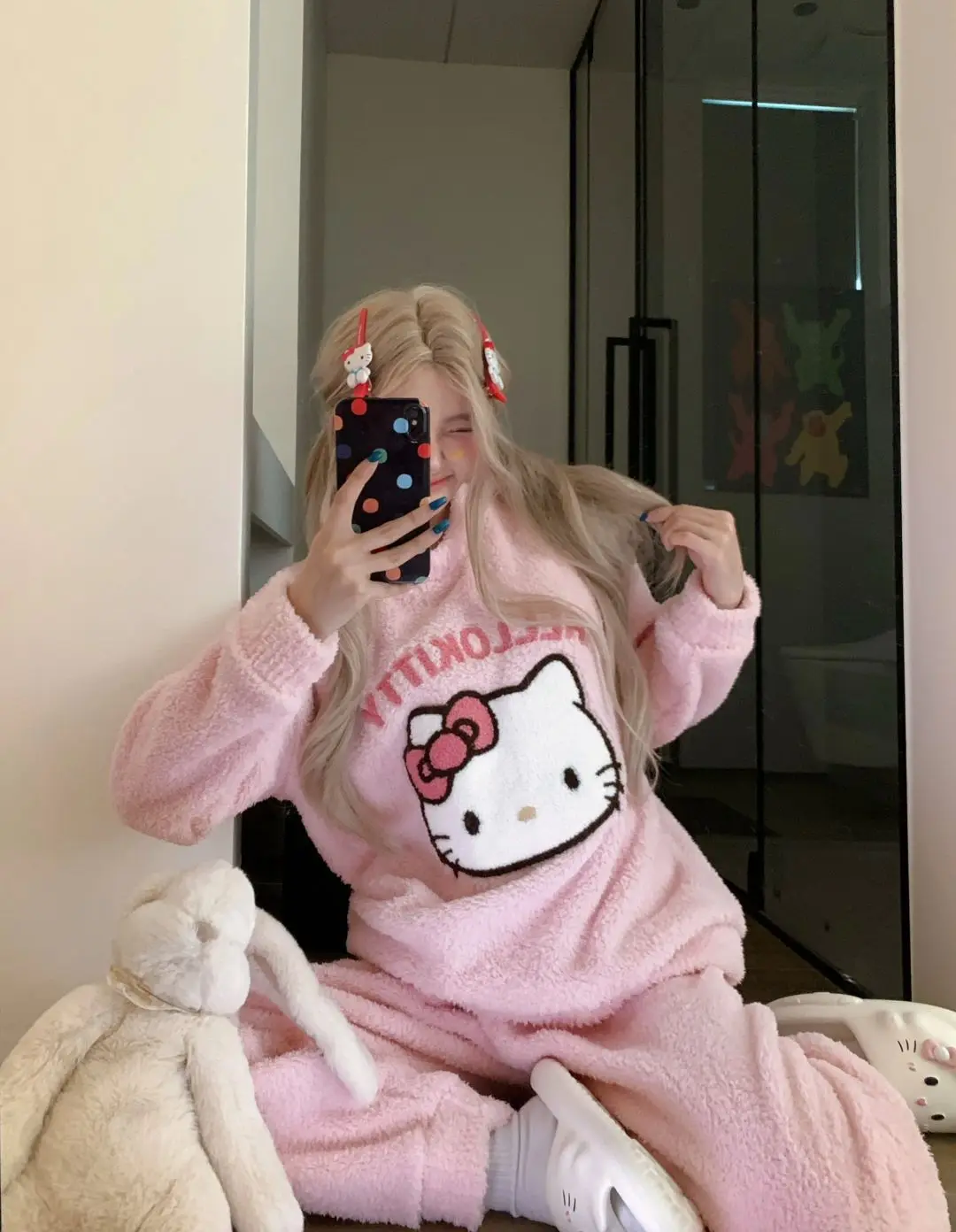 2024 New Autumn And Winter Sanrio HELLO KITTY Coral Velvet Plus Velvet Striped Suit Pajamas For Women Flannel Home Clothes