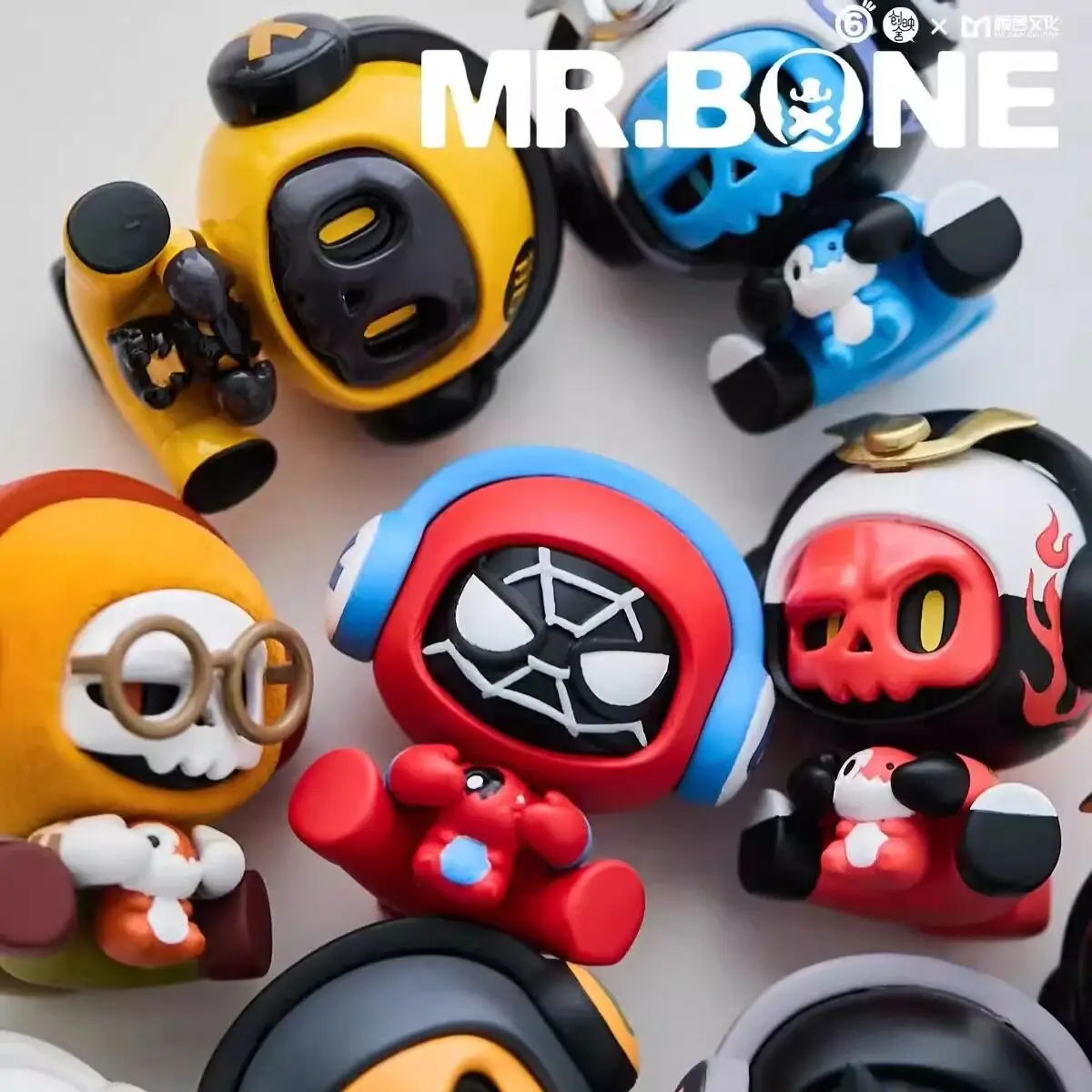 

MR BONE In Stock Blind Box Mini Skull Figurine Collectible Trendy Toy Desktop Decoration For Adult Hobby Collection Display