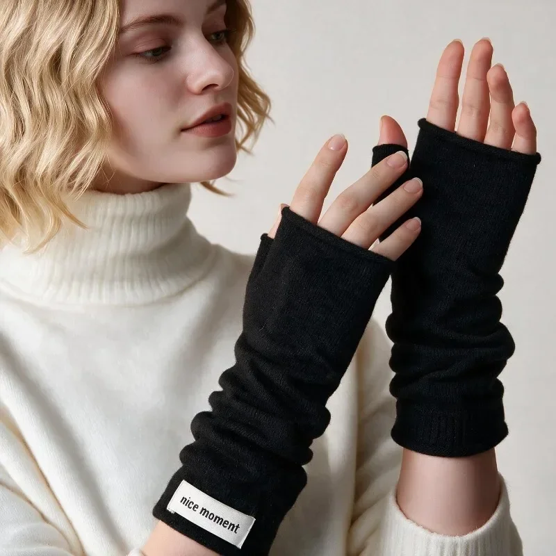 Women Knitted Fingerless Arm Warmers Letter Label Wrist Sleeves Winter Thermal Half Finger Gloves Fashion Korean Style Gloves