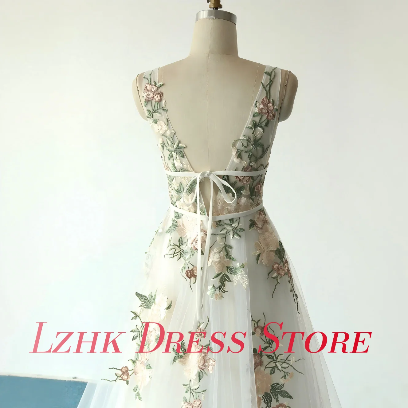 Personalizado Sexy Organza Apliques A-Line Vestido de Noite Gracioso Sem Mangas Com Decote Em V Até O Chão فستانmavera