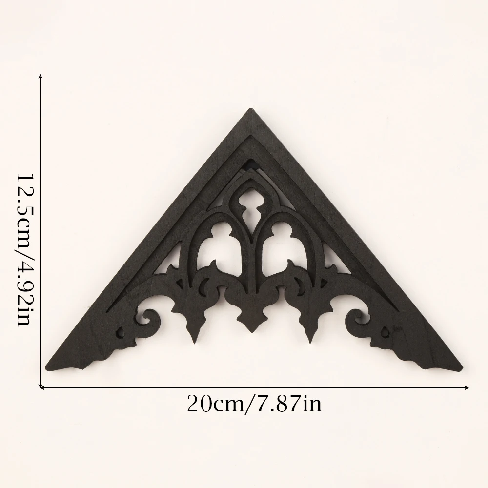 Décoration murale triangulaire sculptée de style gothique sombre transfrontalier pour une utilisatio