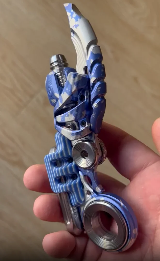 Used EDC Wanwu G10 steel bone with accompanying bone fidget slider Decompression toys
