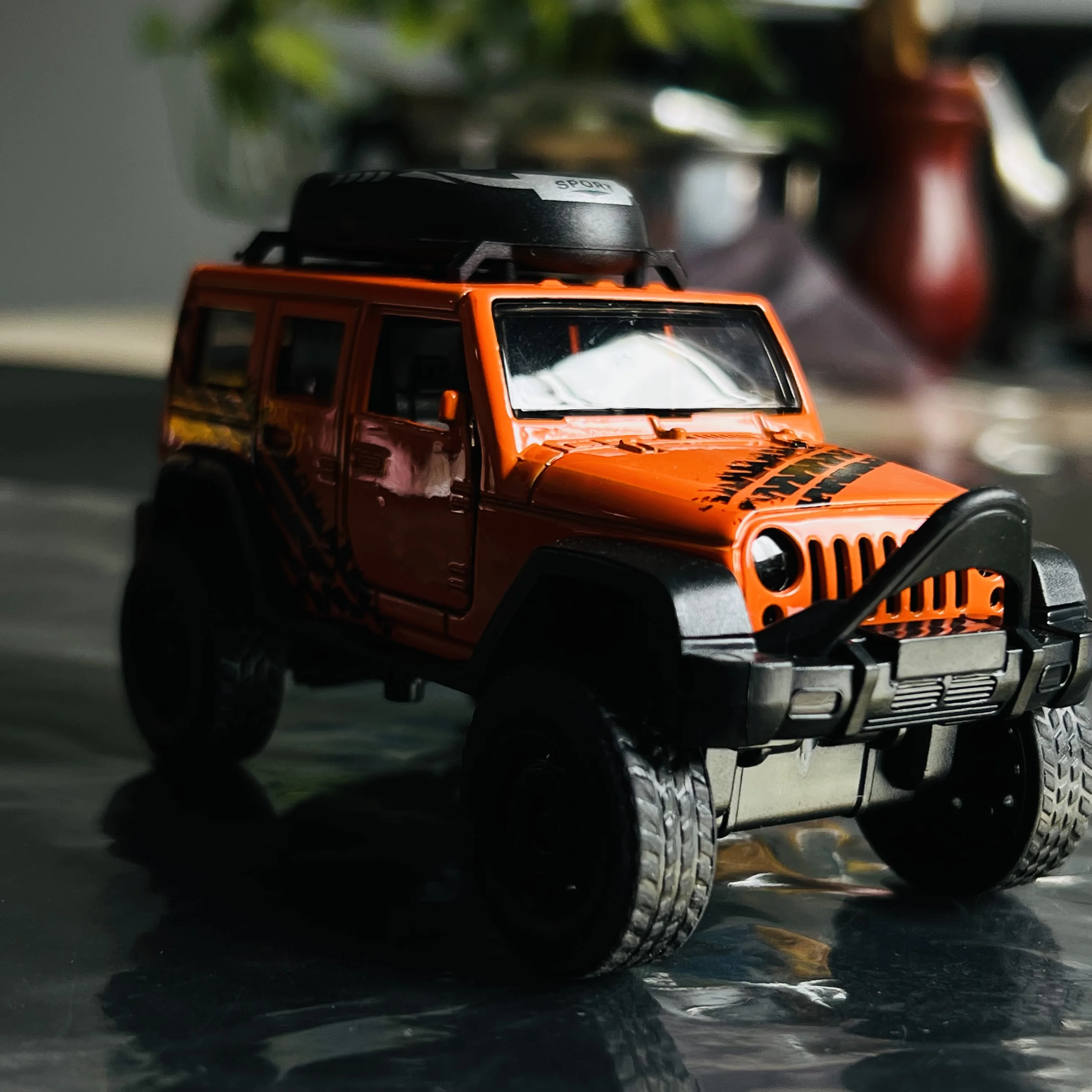 Simulated metal off-road vehicle toy model, children\'s birthday gift preferred ornament gift