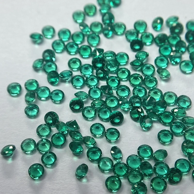 Hochwertige im Labor gezüchtete Smaragd-Anhänger im Rundschliff, kleine Größe, Edelstein für Schmuckherstellung, natürliche Farbe – Detail 4
