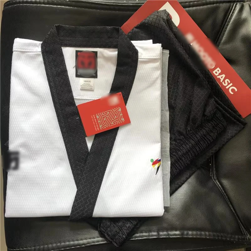 Uniforme de Artes Marciales MOOTO Taekwondo Poomsae Senior Dan Dobok para Hombres y Mujeres, Rango de Talla 160-190cm