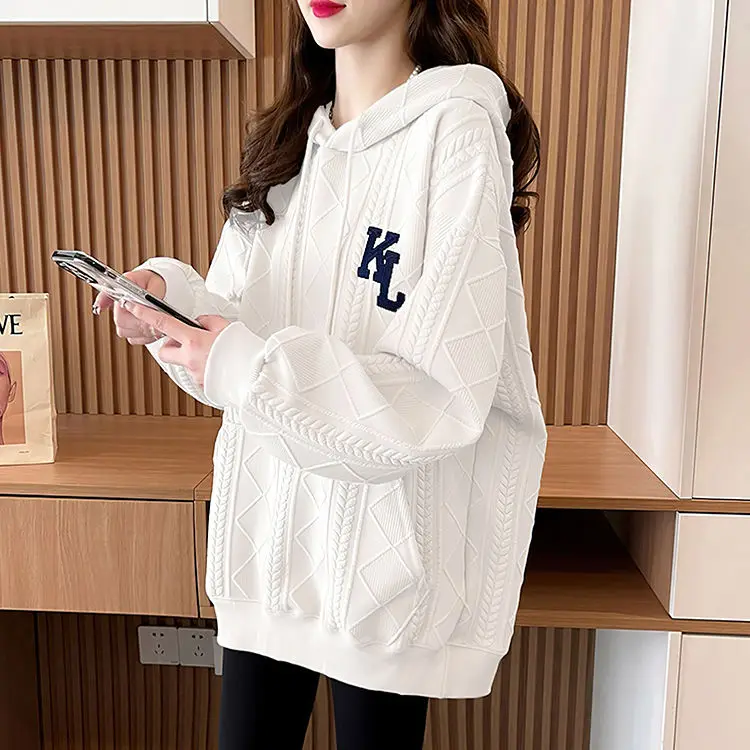 Spring and Autumn New Season Hooded Top Women\'s Embroidered Mid Length Fashion Casual Age Reducing Versatile Top