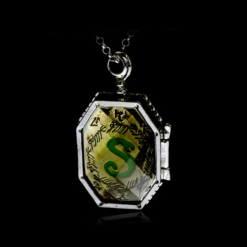 Harries Magic Horcrux of Salazar Slytherin's Locket Pendant Necklace Cosplay Jewelry For Men Women Kids Fans