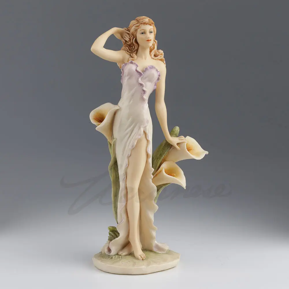 Elegant Lady Figurine with Calla Lily Resin Statue Vintage Noble Woman Sculpture Home Desktop Decorative Ornament Birthday Gift