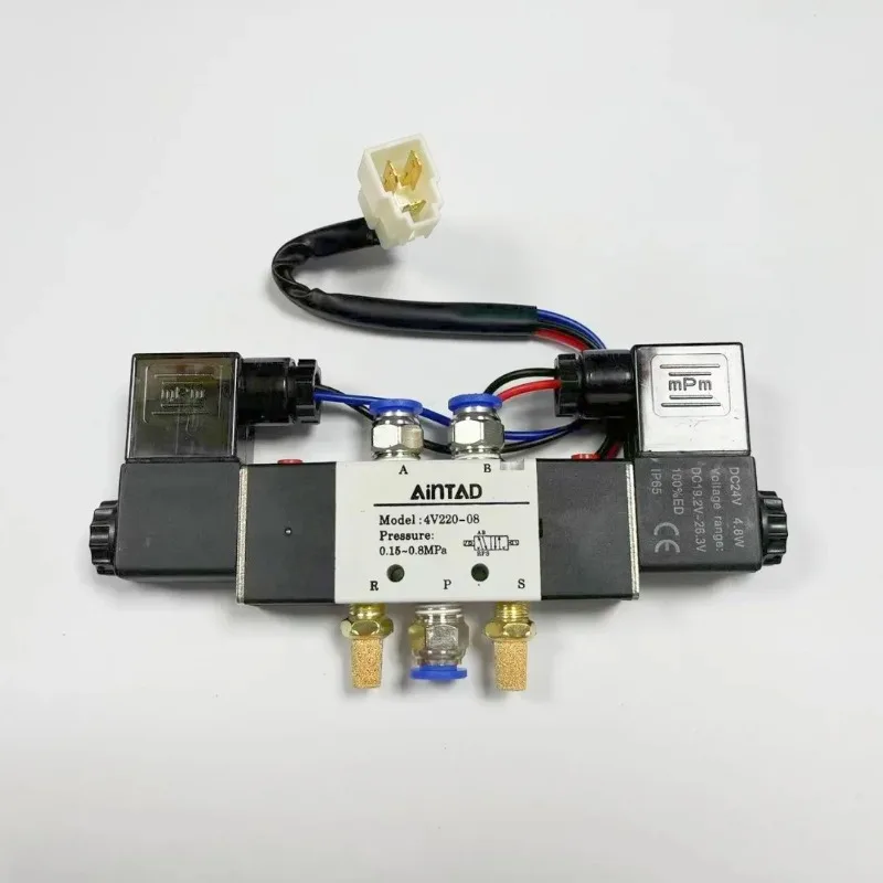 24V 4V220-08 Pneumatic Solenoid Valve With Wire Quick Plug Vehicle Swing Door Control Fitting