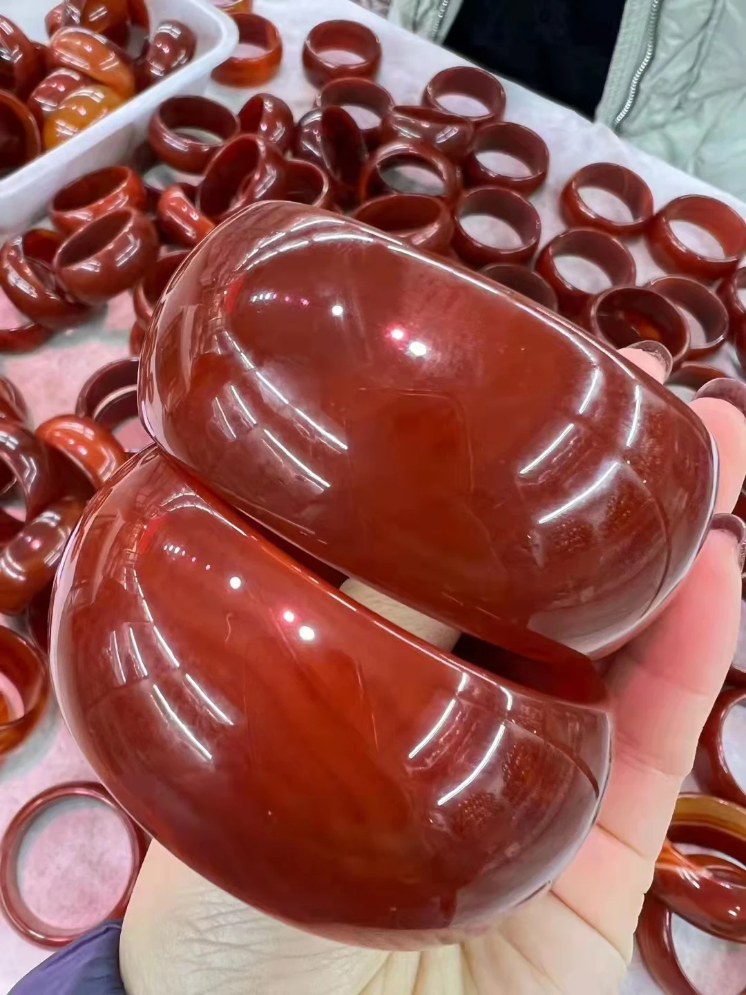 

Real Certified Pure Natural Agate Chalcedony Wide Bangle Red Jade Bracelet Exquisite Jadeite Handring High Quality Fine Jewelry