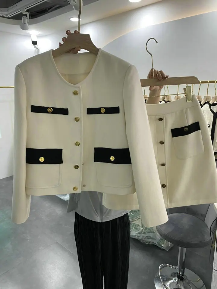 

High-End Woolen Set with Zipper round Neck Copper Button for Women Fashionable Miniature Fragrance Style Summer And Winter