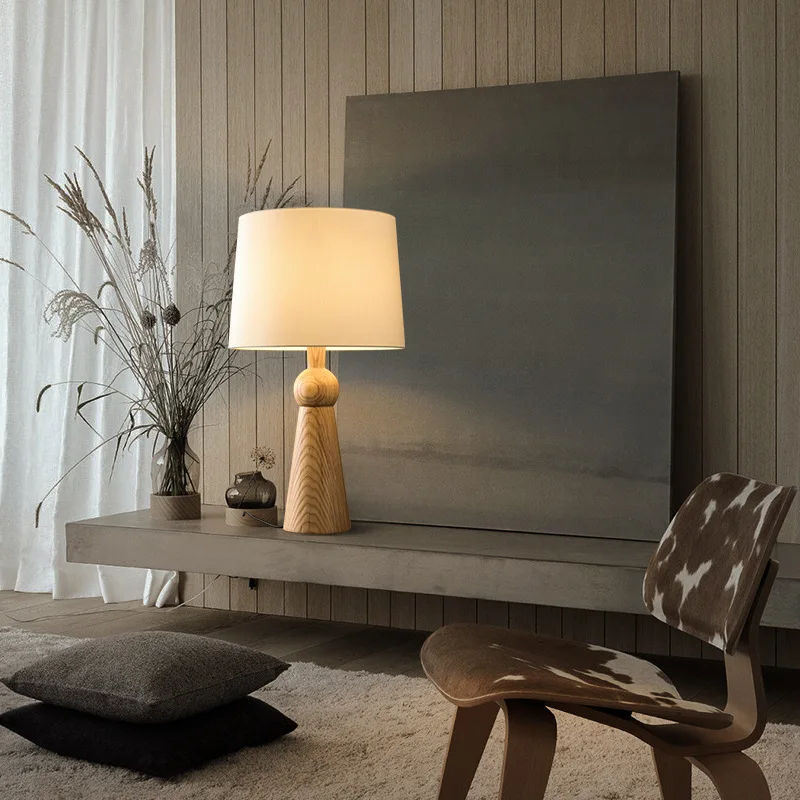 New Solid Black Wood Table Lamp For Bed Room Home Decor Nodic Design E27 LED Bulb Desk Lamp With Fabric Lampshade